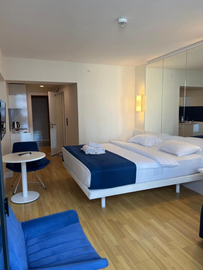 Batumi Aparthotel Orbi Twin Skyscraper Екстериор снимка